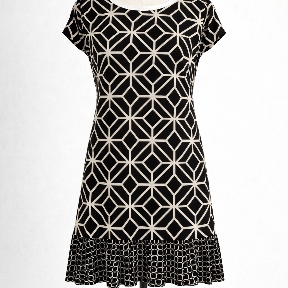 Stylish and Sophisticated Black and White Deess